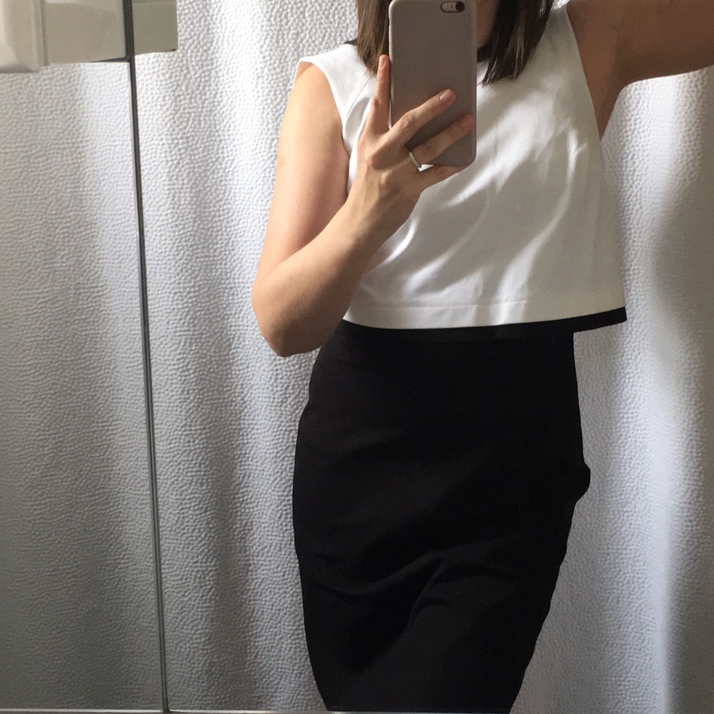 Banana Republic dress size 6 NEW WITHOUT TAG